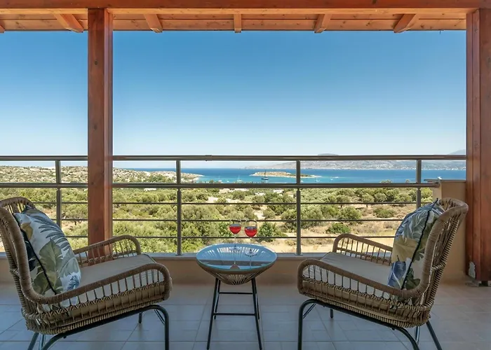 Marathi With Stunning Ocean View וילה *