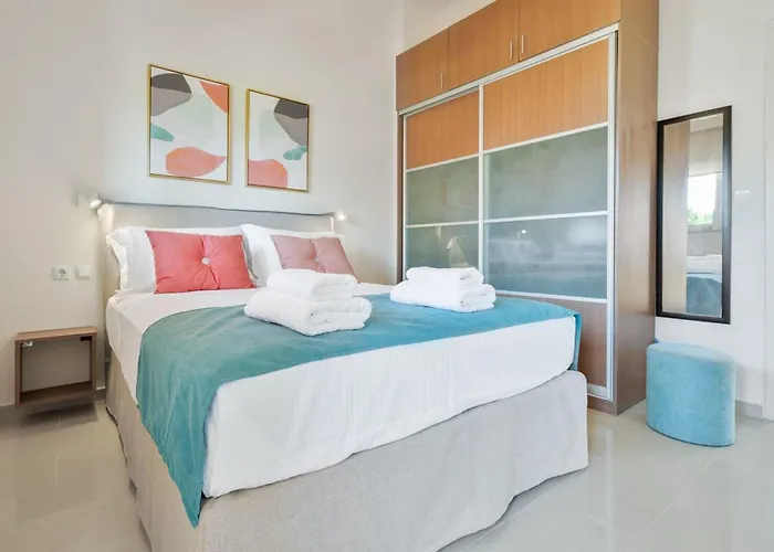 Marathi With Stunning Ocean View וילה חאניה