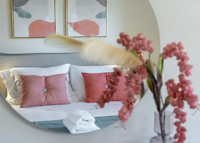 Marathi With Stunning Ocean View חאניה