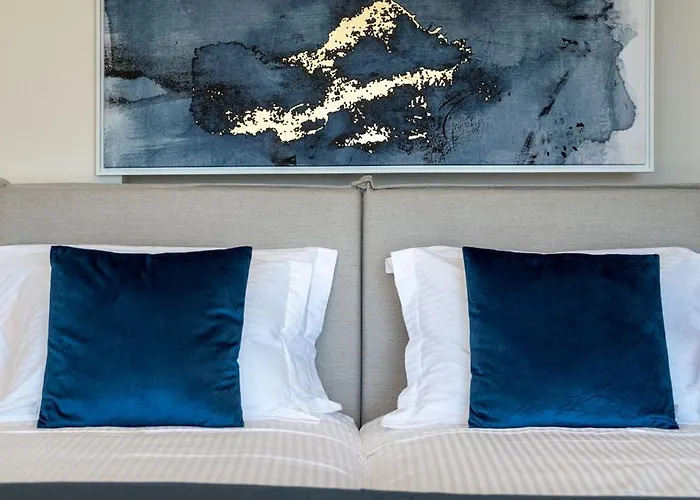 Marathi With Stunning Ocean View חאניה