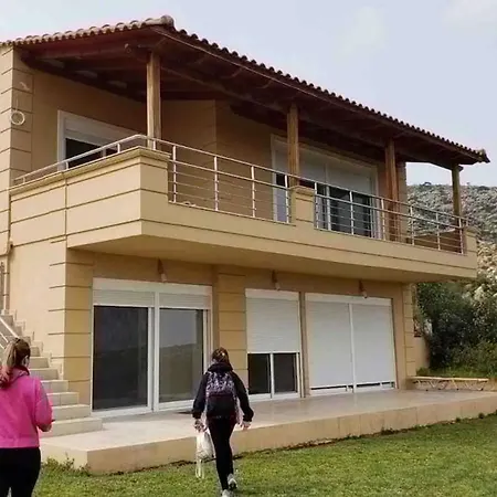 Marathi With Stunning Ocean View Villa