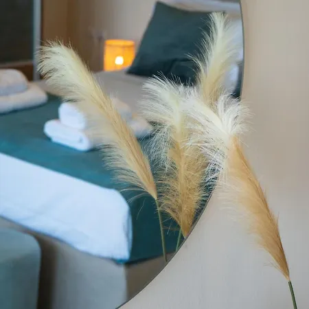 Marathi With Stunning Ocean View فيلة