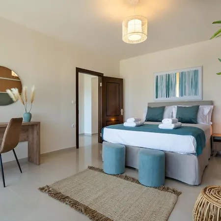 Villa Marathi With Stunning Ocean View *
